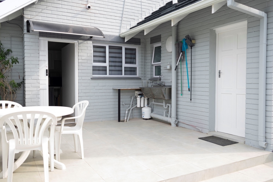 4 Bedroom Property for Sale in Walmer Eastern Cape